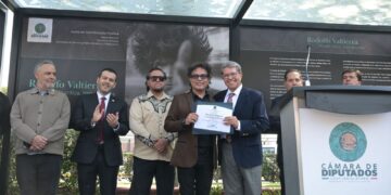 Diputado Ricardo Monreal inauguró en San Lázaro la exposición fotográfica “Rodolfo Valtierra: Mirada Crítica, tres décadas”
