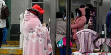 inicia febrero con frío intenso y doble alerta por bajas temperaturas en la CDMX