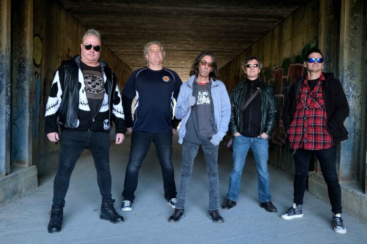 Reincidentes, leyenda del punk en español, se presenta en el Estado de México