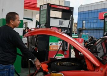 Rusia continuará suministrando petróleo a Cuba pese a las amenazas de Trump, afirma embajador