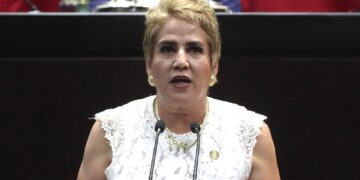 Impulsan iniciativa para que los servicios de salud se brinden con el apoyo de traductores indígenas