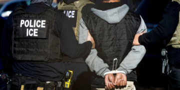 Trump confirma envío de agentes del ICE a aeropuertos para reforzar seguridad