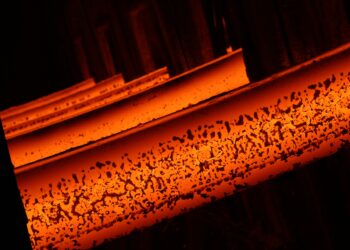 Grupo DEACERO: primera empresa mexicana que recibe la certificación de Global Steel Climate Council (GSCC)