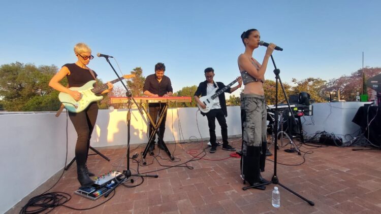 Olivia Wald presenta en México su álbum debut Cuerpo con showcase en Playhaus by Totalplay