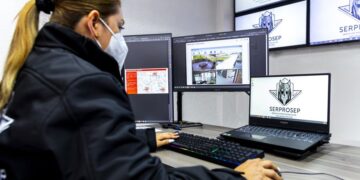 Las mujeres avanzan en la seguridad privada, uno de los sectores históricamente más cerrados para ellas