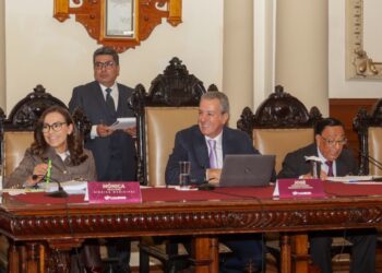 Cabildo de Puebla aprueba informes y estructura organizacional