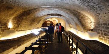 Fortalece Pepe Chedraui la conservación del patrimonio con mantenimiento al Puente de Bubas y Pasaje Histórico 5 de Mayo