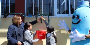 Grupo RICA y Fundación Coca-Cola México inauguran sistema de captación pluvial en escuela secundaria de Mineral de la Reforma, Hidalgo: «Que la educación fluya como el agua»
