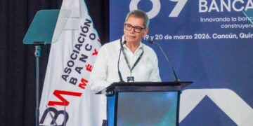 Hacienda prevé impacto ‘neutro’ en finanzas ante alza del petróleo