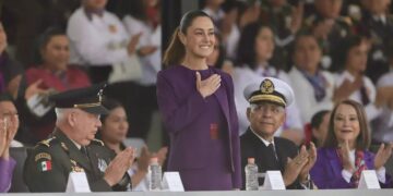 Sheinbaum conmemora el Día de la Mujer y destaca la contribución femenina en México