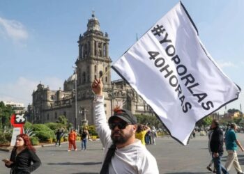 Gobierno oficializa la reducción de la jornada laboral a 40 horas y su aplicación gradual hacia 2030