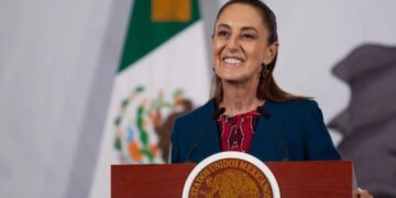 Sheinbaum asegura que tomará medidas para evitar impacto del conflicto en Medio Oriente al precio del combustible