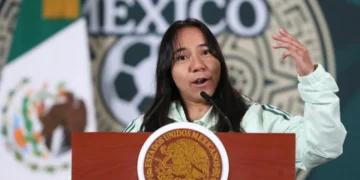 Mujeres de 16 a 25 años competirán por el boleto de Claudia Sheinbaum para la inauguración de Mundial con un reto de dominadas