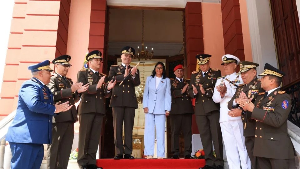 Delcy Rodríguez continúa con cambios: designa nuevo ministro de Comercio Exterior y embajadora ante la ONU