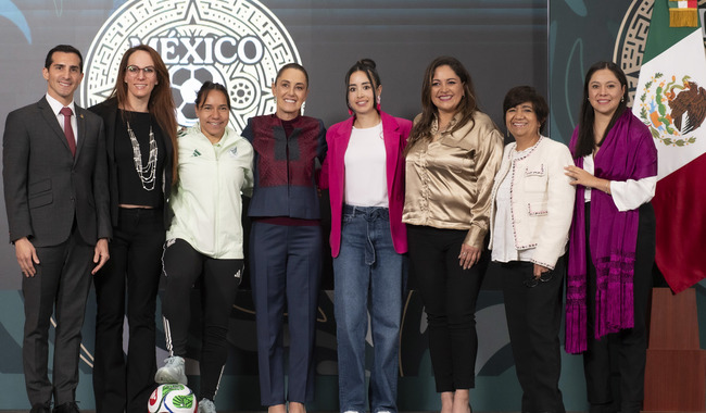 Presidenta presenta concurso Representa a México en la inauguración del Mundial para obsequiar el boleto 00001 a una joven de 16 a 25 años
