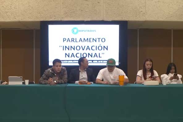 Realizan en San Lázaro el Parlamento Innovación Nacional con jóvenes universitarios de distintas instituciones