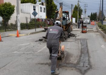 Mantiene Gobierno municipal programa histórico de bacheo y obras durante periodo vacacional sin pausas