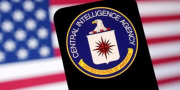 Confirman ingreso de agentes de la CIA como turistas a México; autoridades descartan operaciones ilegales