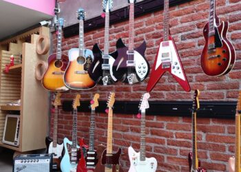 Cínico Estudio presenta su complejo creativo en el Valle del Tepeyac y anuncia proyecto musical rumbo al Mundial