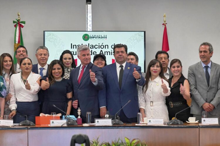 Cerrar filas o perder terreno: Pedro Haces perfila un bloque México-Canadá rumbo a la revisión del T-MEC