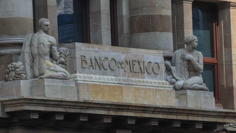 Baja a 1.44 % el pronóstico de crecimiento del PIB de México para 2026: Banxico