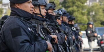 Más de 2 mil policías refuerzan vigilancia en Toluca