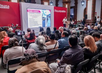 Arranca abril con jornadas intensas de bacheo en todas las delegaciones de Toluca