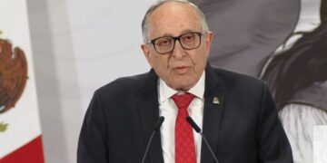 Se ha detectado una contaminación bacteriana en pacientes afectados con sueros “vitaminados” en Sonora, afirma Salud