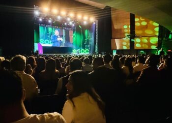 Autoconfianza, clave para el crecimiento personal y profesional, Yordi Rosado en Aula SOC