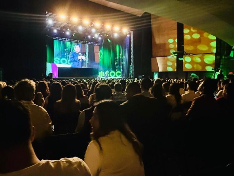 Autoconfianza, clave para el crecimiento personal y profesional, Yordi Rosado en Aula SOC