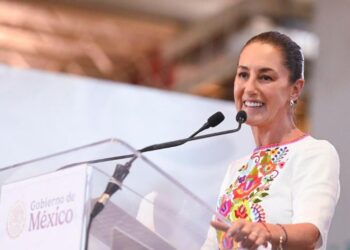 “Se acabó la violencia contra las mujeres», dice Sheinbaum desde Sonora pese al aumento de casos en el país