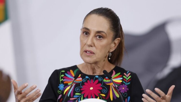 “Le vamos a dar la vuelta para que se dé cuenta de que se equivocó”, dice Sheinbaum a S&P tras rebajar su perspectiva para México
