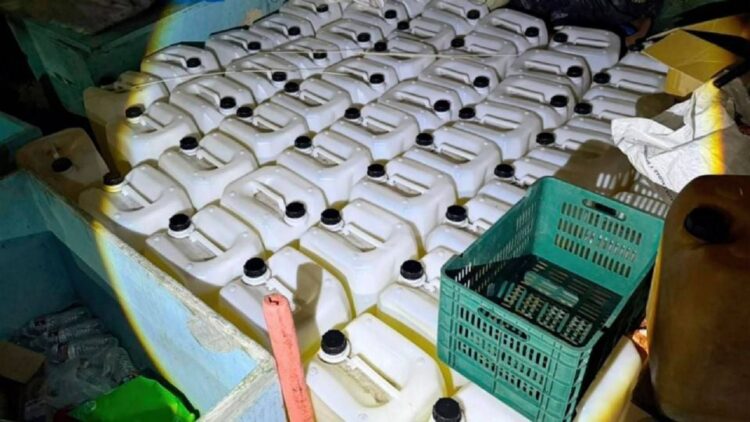 Cateos en inmuebles en Chiapas dejan cuatro detenidos y el decomiso de narcóticos, equipo y armas