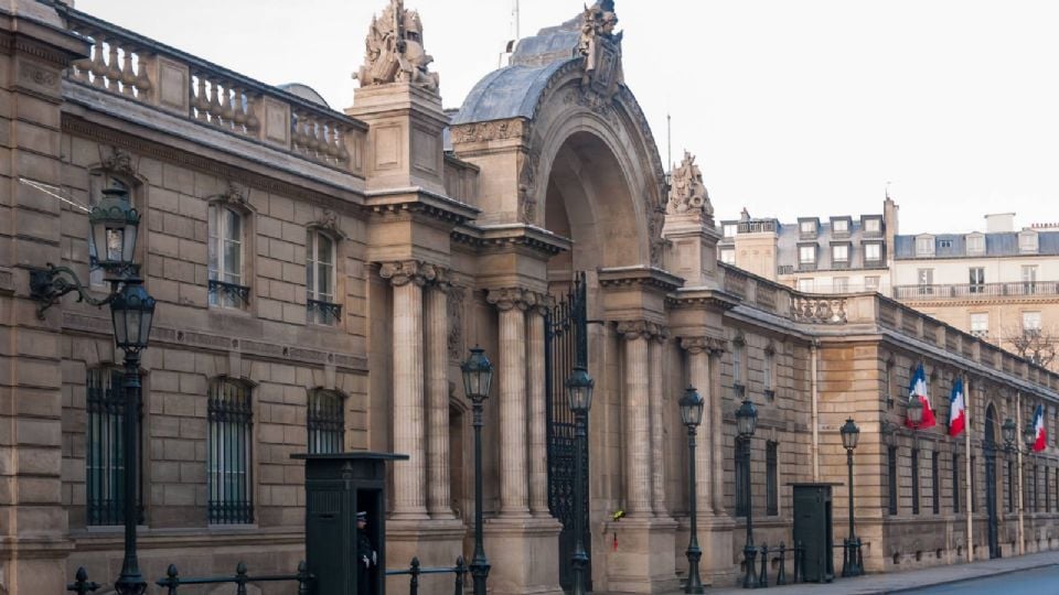 Fiscalía francesa registra el Palacio del Elíseo tras investigación por corrupción