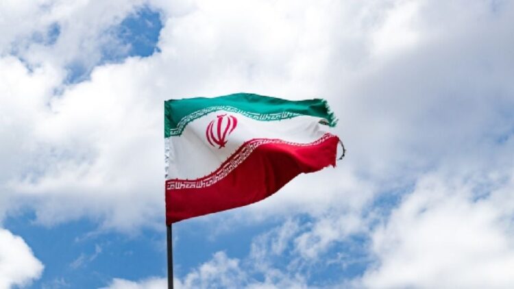 Irán afirma que sus posturas y las de EU se han acercado hacia un posible acuerdo de paz
