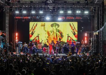 Más de 6 mil 500 personas celebraron el Día de las Madres con Lila Downs en la Utopía Azcapotzalco