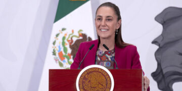 “Resultados que transforman”: Presidenta Claudia Sheinbaum presenta el prototipo del minivehículo eléctrico mexicano Olinia