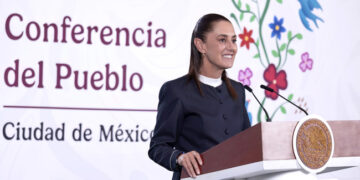 Avanza credencialización del Servicio Universal de Salud para personas adultas mayores y con discapacidad: Claudia Sheinbaum