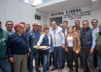 Inaugura Ricardo Moreno auditorio ejidal Emiliano Zapata para beneficio de habitantes en la zona norte