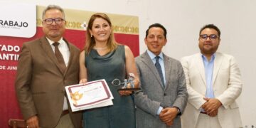 Recibe DIF Toluca Distintivo Estado de México sin Trabajo Infantil, por segundo año consecutivo