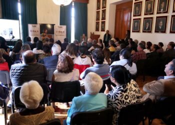 Invitan a redescubrir personajes y tradiciones toluqueñas para fortalecer la identidad
