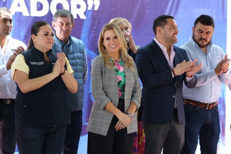 Se forja en Huixquilucan una mujer Estadista, en la persona de Romina Contreras