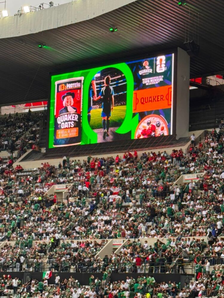 Hay recuerdos que duran para siempre: 286 niñas y niños mexicanos viven el Mundial desde la cancha