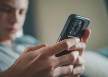 Gobierno amplía el plazo para el registro de líneas telefónicas; algunos usuarios tendrán hasta diciembre