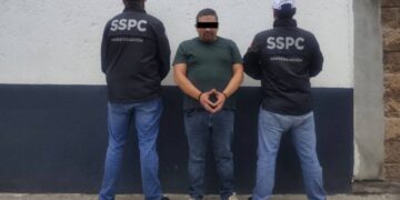 Aprehenden en Puebla a «La Tripa» por extorsión y homicidio; se le vincula con el asesinato del defensor Samir Flores