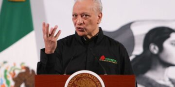 Fiscalía de Morelos abre investigación contra Víctor Rodríguez, exdirector de Pemex, por golpiza a su esposa