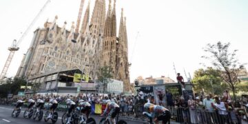 Isaac del Toro y UAE Team se apoderan del tercer lugar tras la Etapa 1 del Tour de Francia 2026