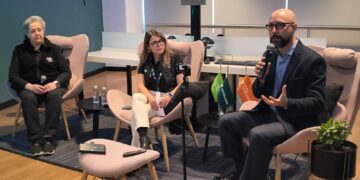 Más que robots: jóvenes de ocho países ponen a prueba las habilidades que marcarán el futuro.