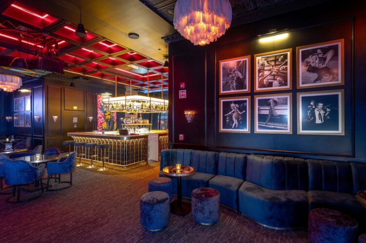 V Motel Boutique se transforma en el primer Love & Party Hotel de México