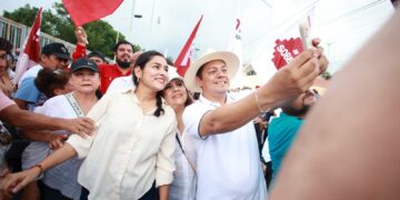 López Blanco exhibe capacidad de convocatoria en proceso interno de Morena en Nayarit